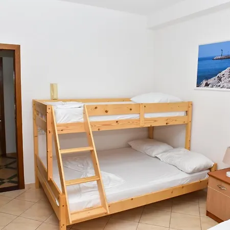 Sangiovanni Hotel *